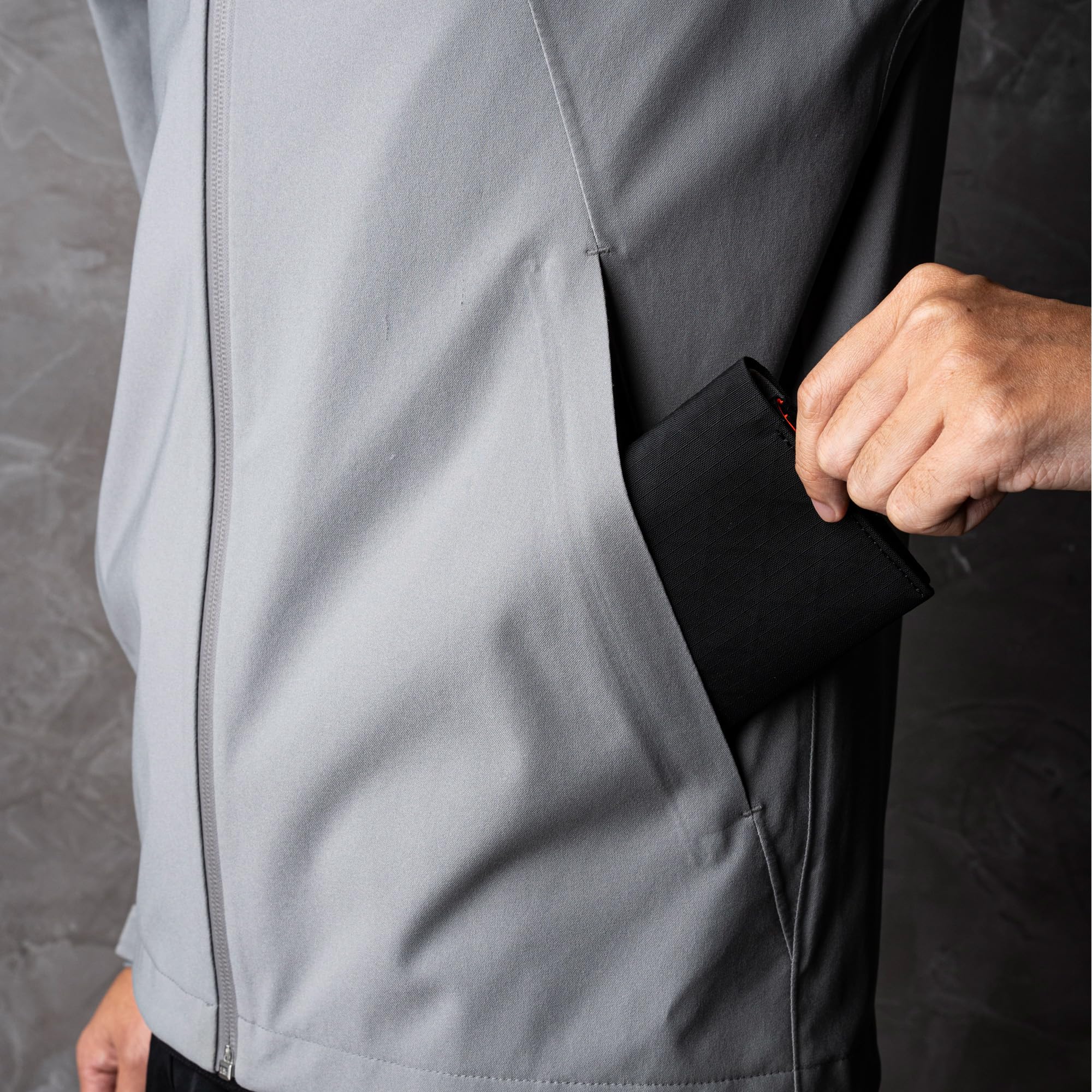 ALPAKA Ark Bifold Coin Wallet Mens Minimalist RFID Blocking Front Pocket Wallet with Magnetic Coin Pouch - Holds 5 Cards Plus Cash - Black Axogrid 210D - Image 8